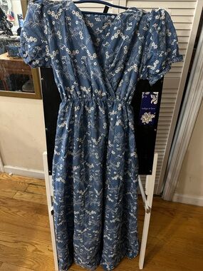 Brand New Indigo&lace Blue Floral Maxi Dress in Size M